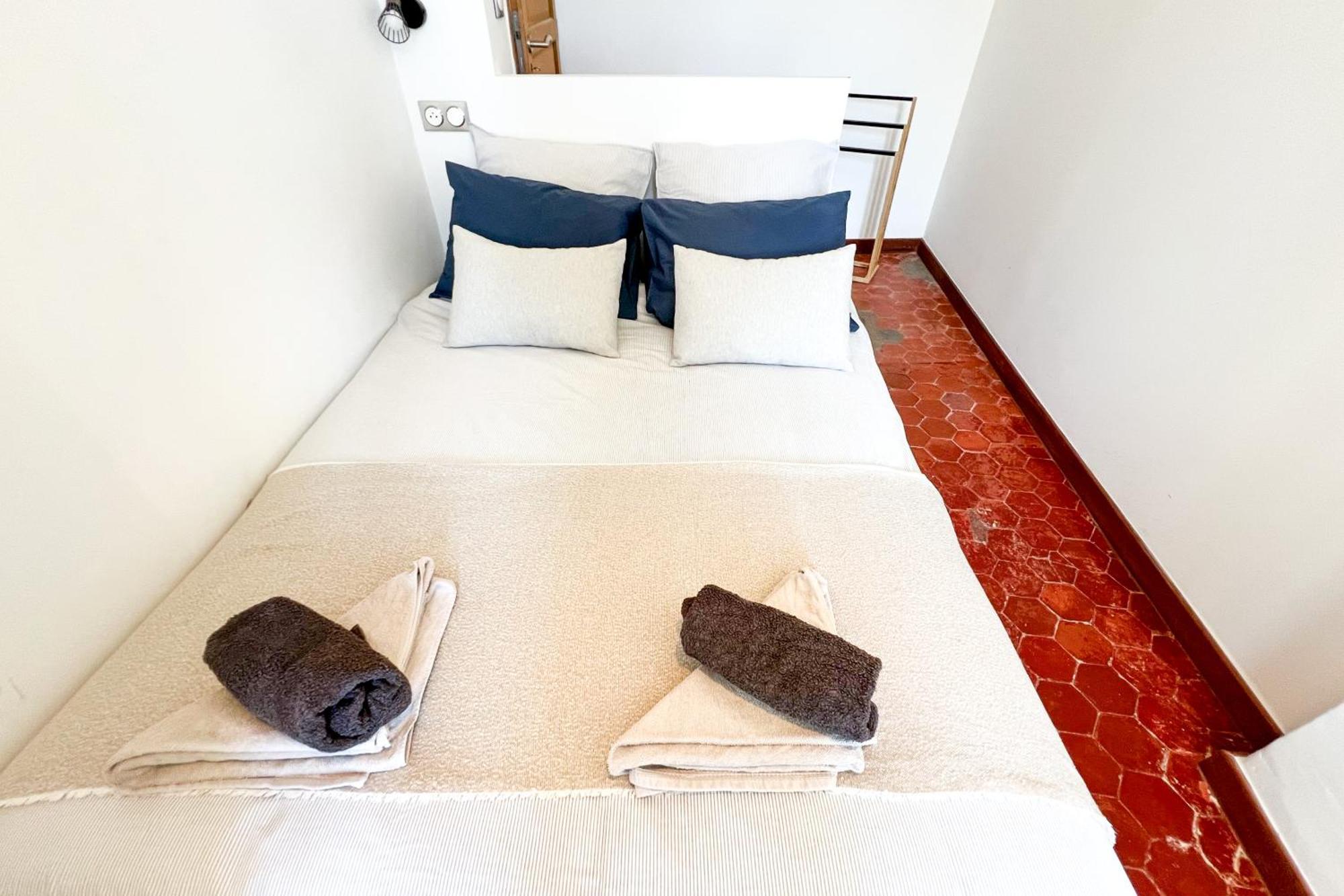 Ac - Private Exterior - Duplex Quartier Des Artistes Apartment