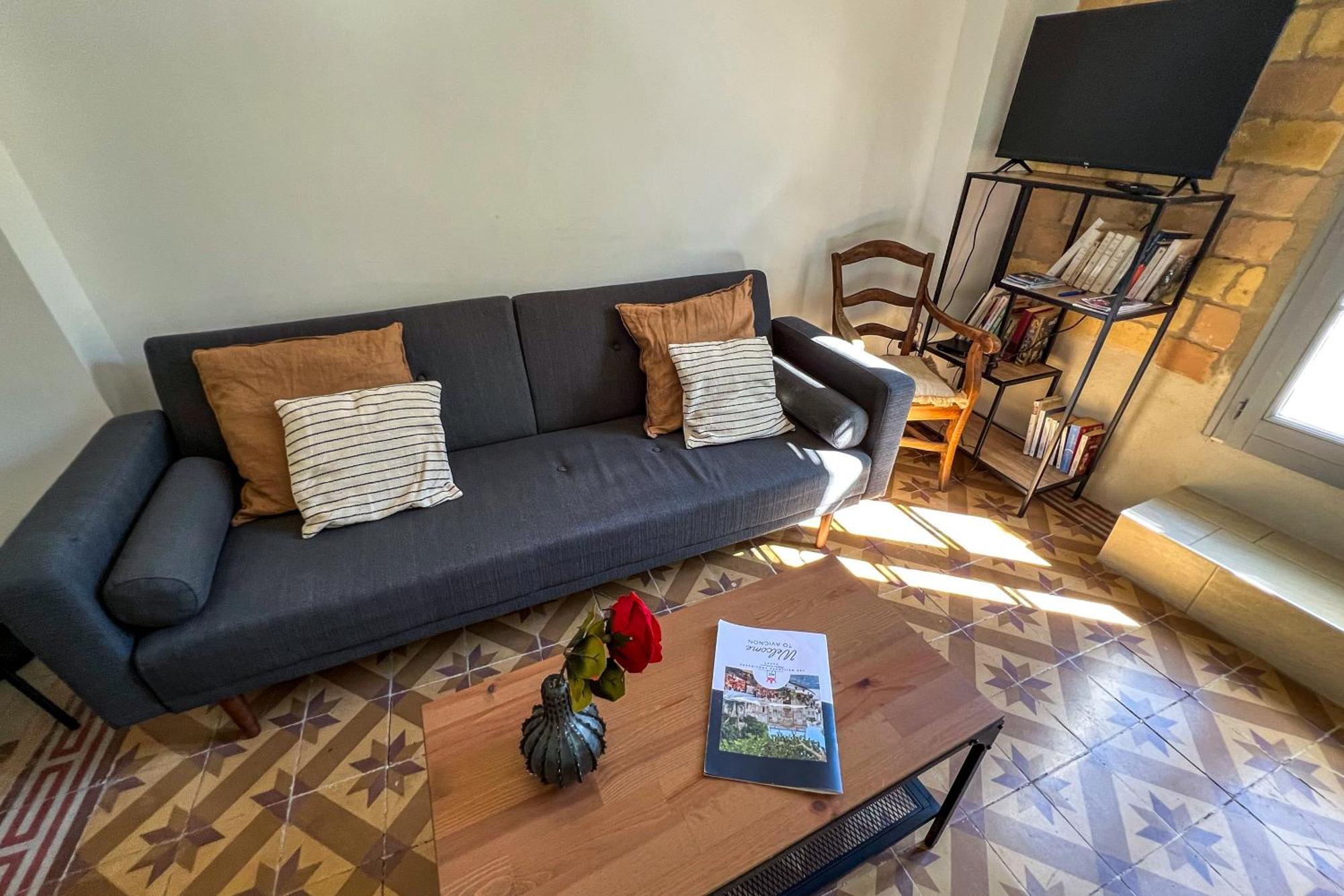 Ac - Private Exterior - Duplex Quartier Des Artistes *