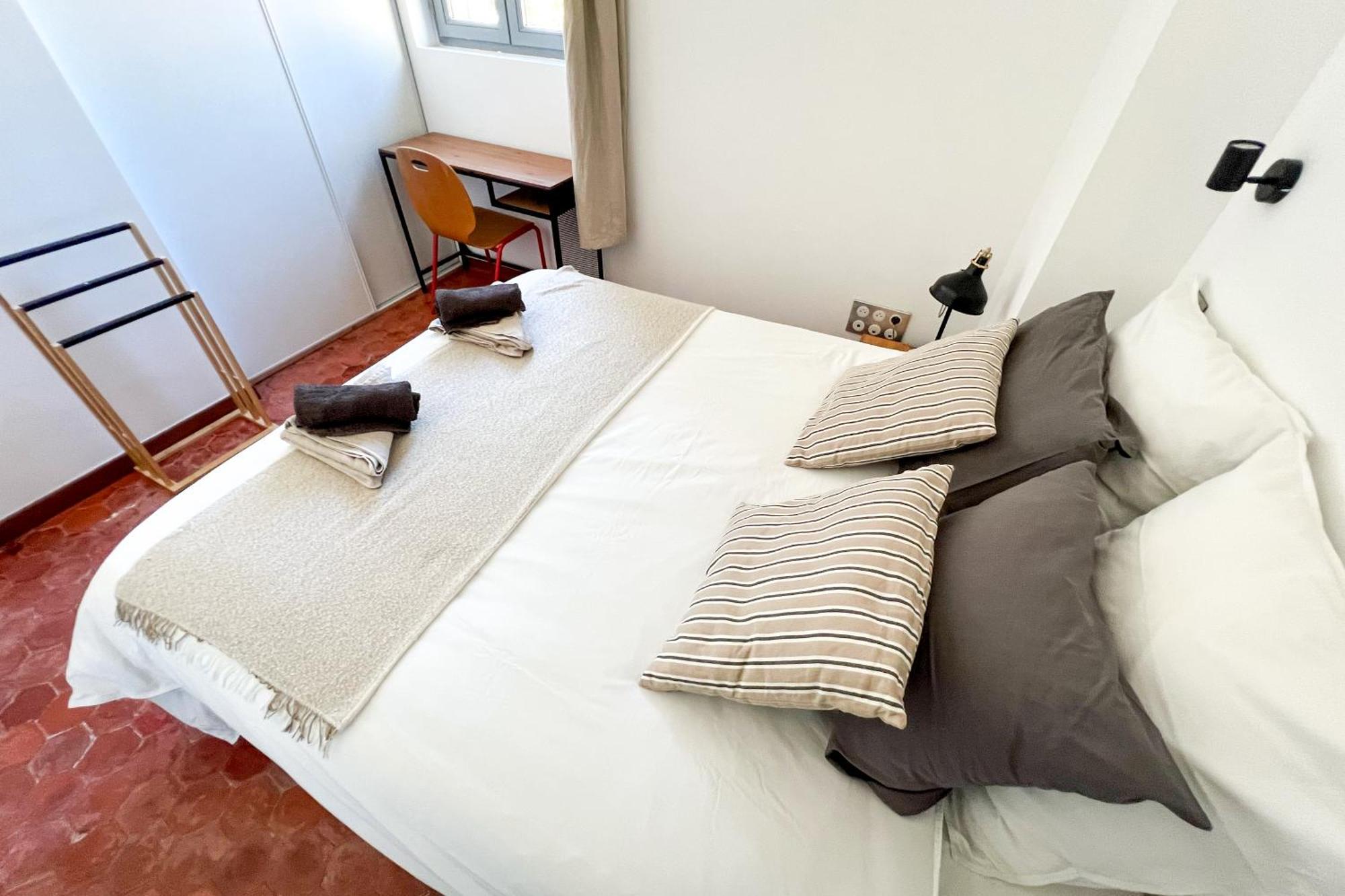 Apartment Ac - Private Exterior - Duplex Quartier Des Artistes