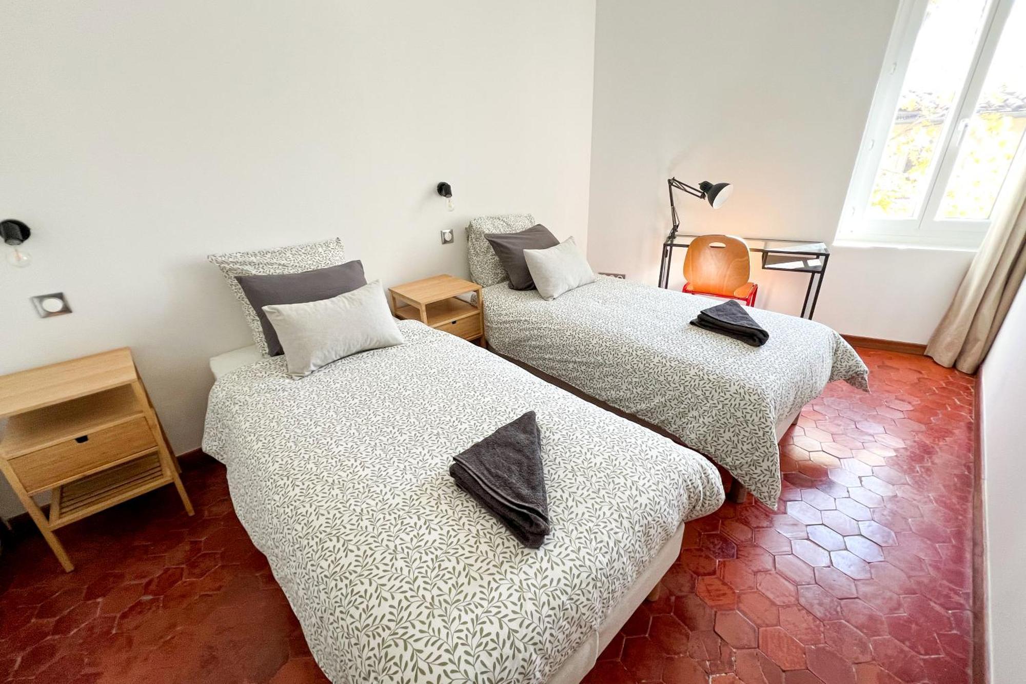 Apartment Ac - Private Exterior - Duplex Quartier Des Artistes *