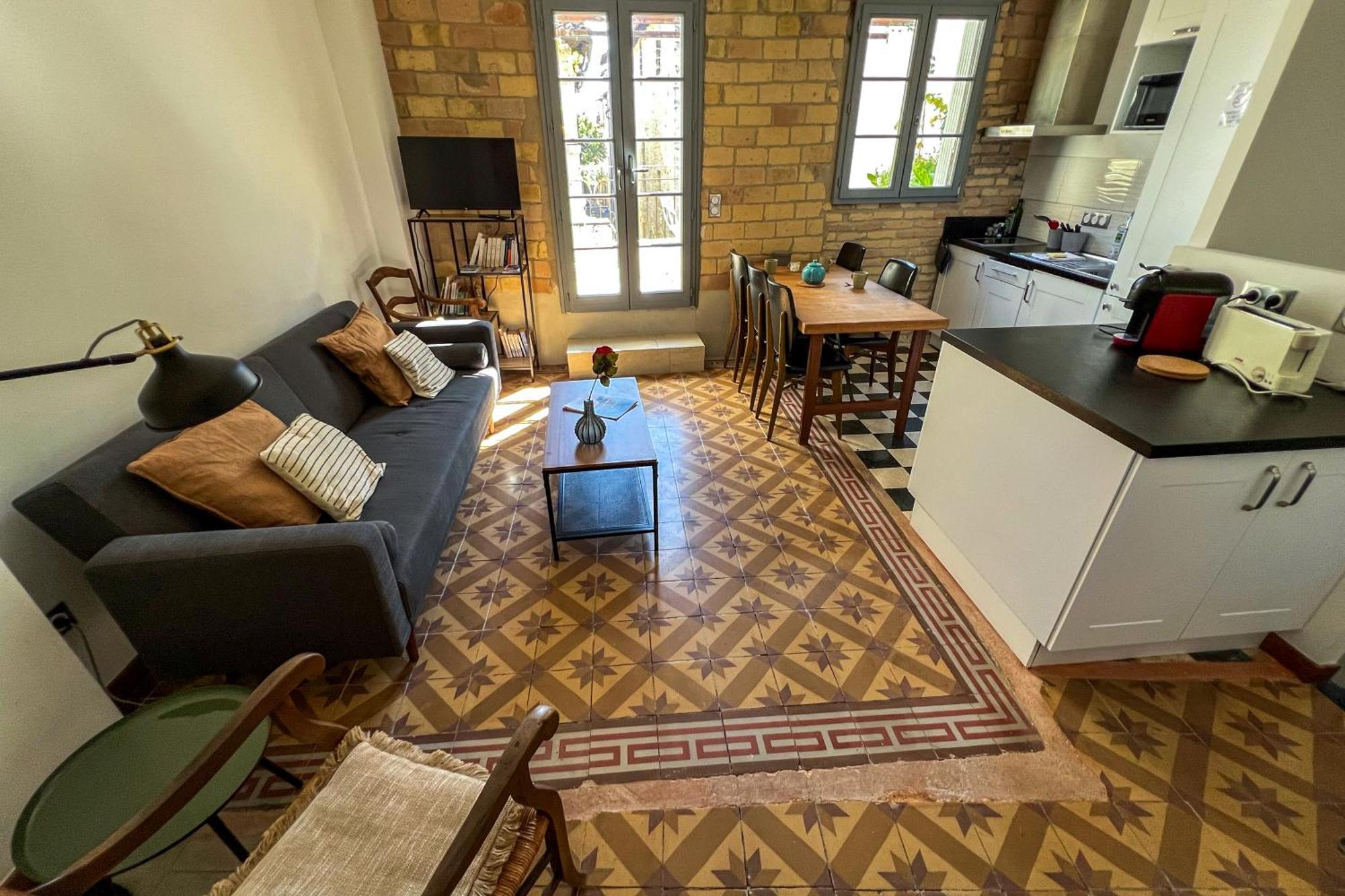 Ac - Private Exterior - Duplex Quartier Des Artistes * Avignon